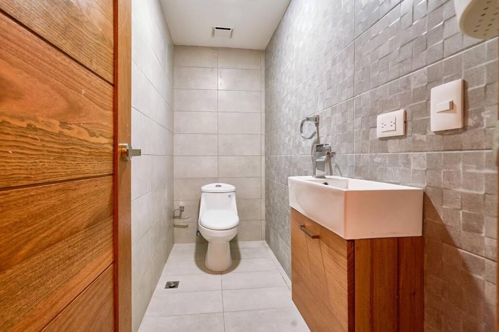 Escape Apartments, Balcony, Pool, Gym & Spa In La Julia Santo Domingo Luaran gambar