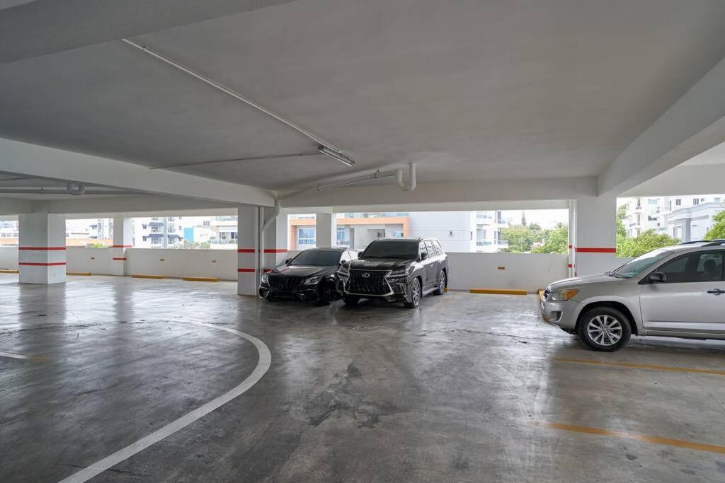 Escape Apartments, Balcony, Pool, Gym & Spa In La Julia Santo Domingo Luaran gambar
