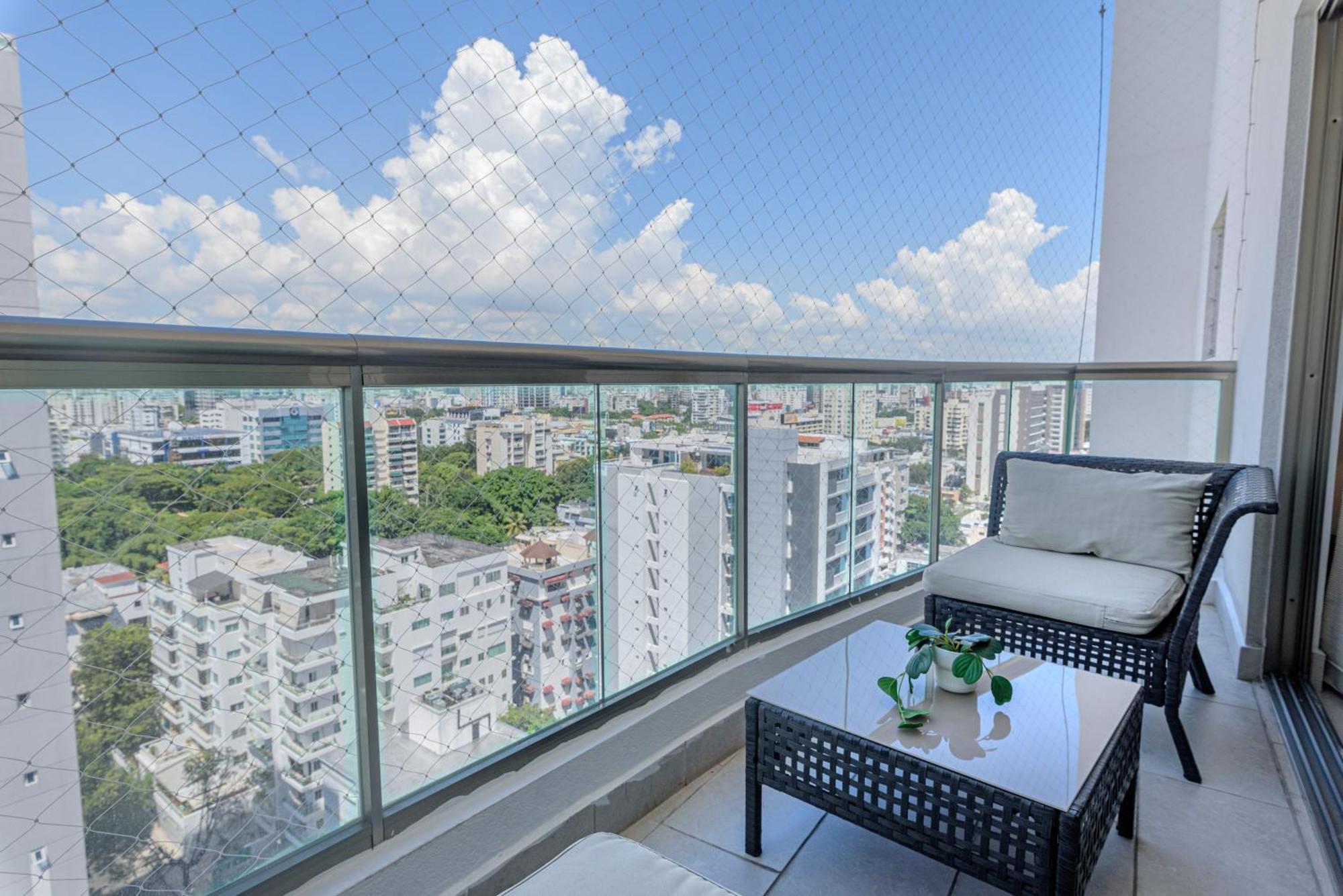 Escape Apartments, Balcony, Pool, Gym & Spa In La Julia Santo Domingo Luaran gambar